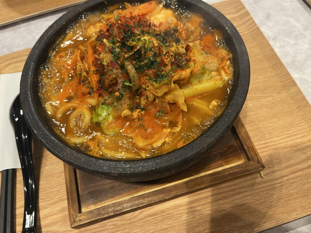 はにゅうの湯のお食事処の石焼赤閻魔らーめん